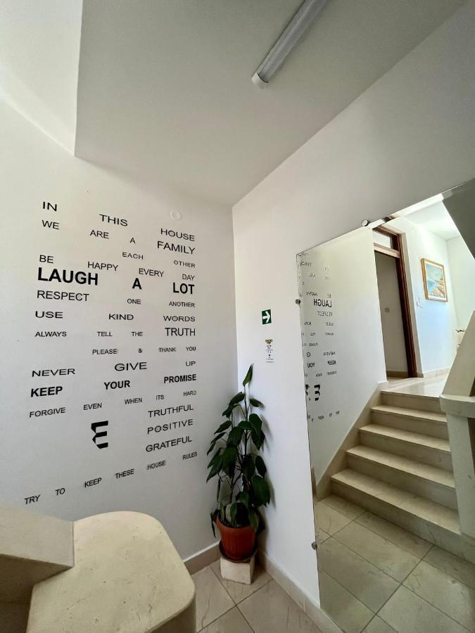 Gorana Studio Apartment Jelsa  Exterior photo